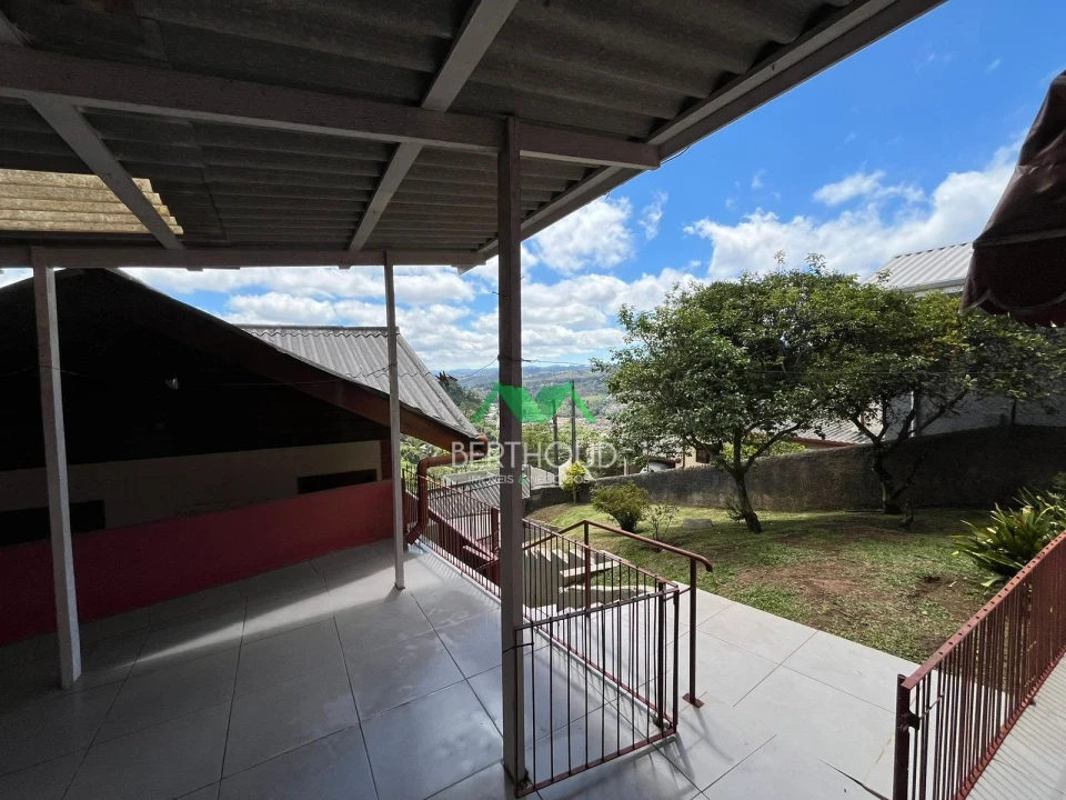 Imagens do imóveis Belíssima Casa À Venda Em Campos Do Jordão