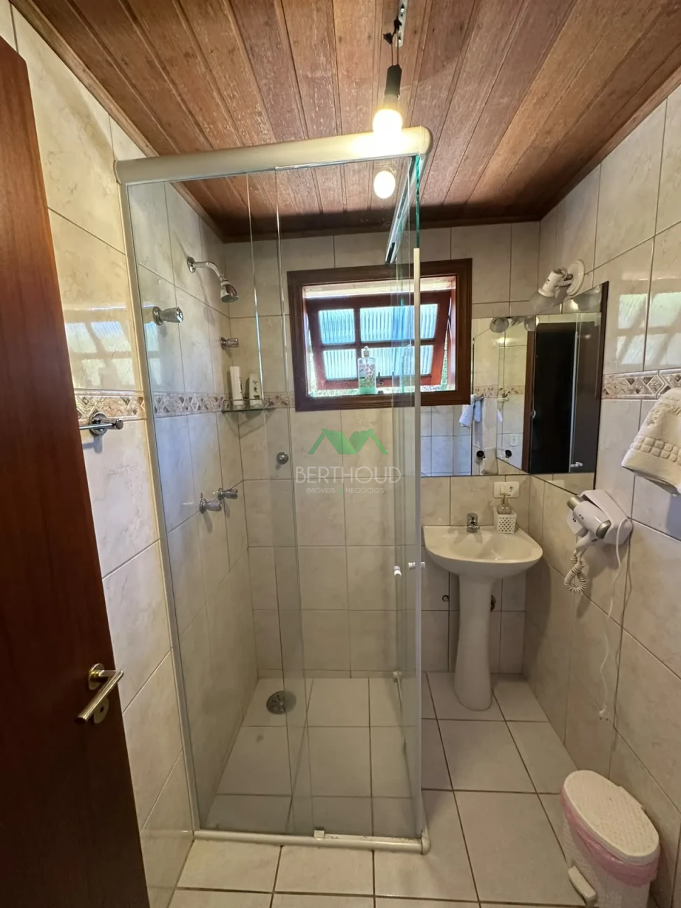 Imagens do imóveis Casa À Venda Vale Da Mantiqueira Campos Do Jordão
