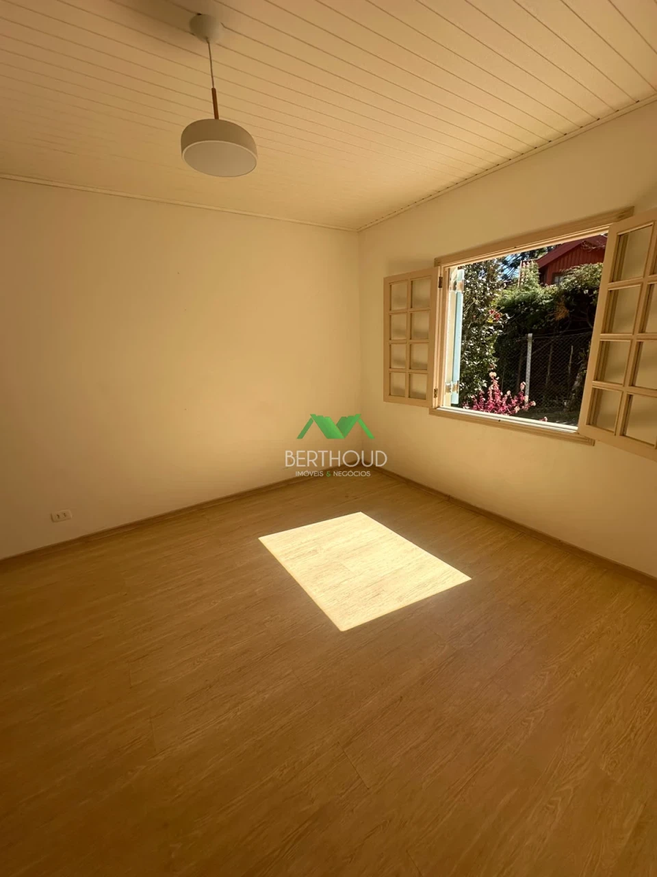 Imagens do imóveis Casa À Venda Vale Da Matiqueira Campos Do Jordão