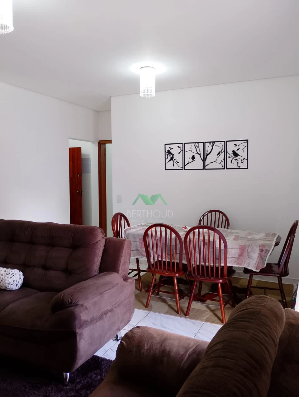 Imagens do imóveis Casa À Venda Em Campos Do Jordão Com Renda De R$8.000,00 Por Mes Com Locacao