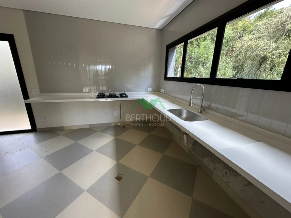 Imagens do imóveis Casa À Venda Vila Siomara Campos Do Jordão