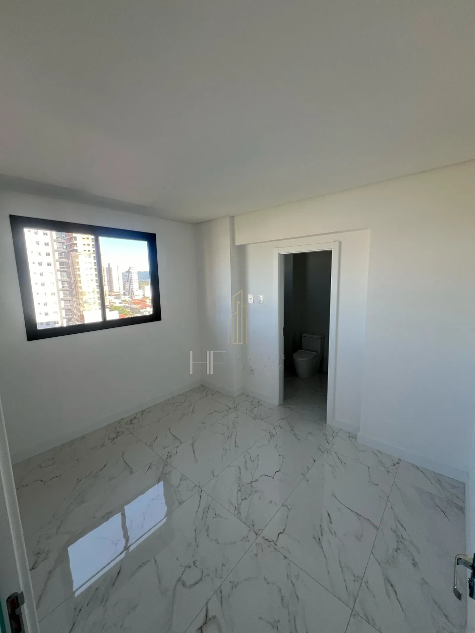 Imagens do imóveis Apartamento Pronto em Porto Belo Perequê