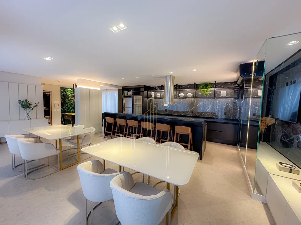 Imagens do imóveis Apartamento Pronto Meia Praia