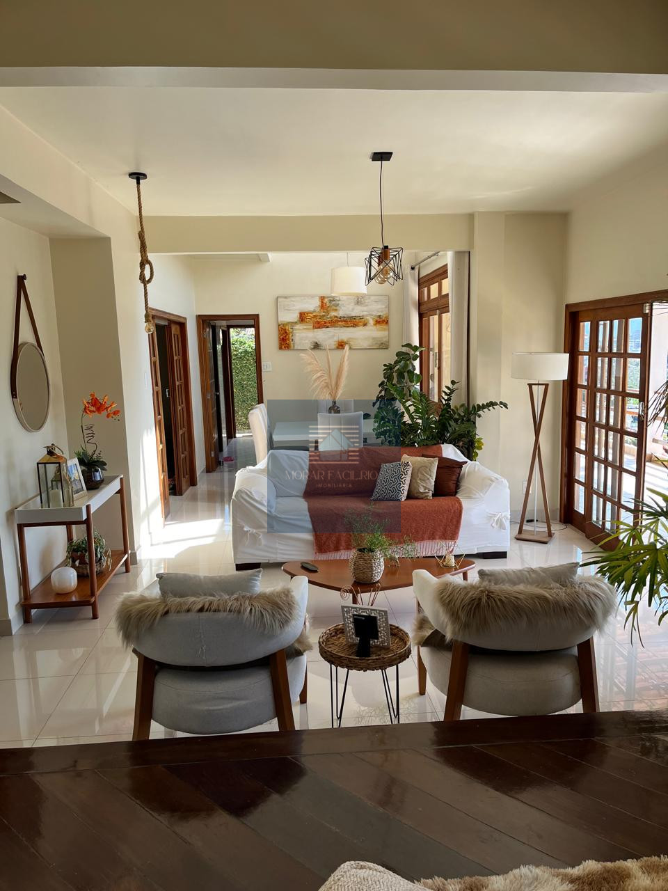 Imagens do imóveis Casa Triplex com Piscina