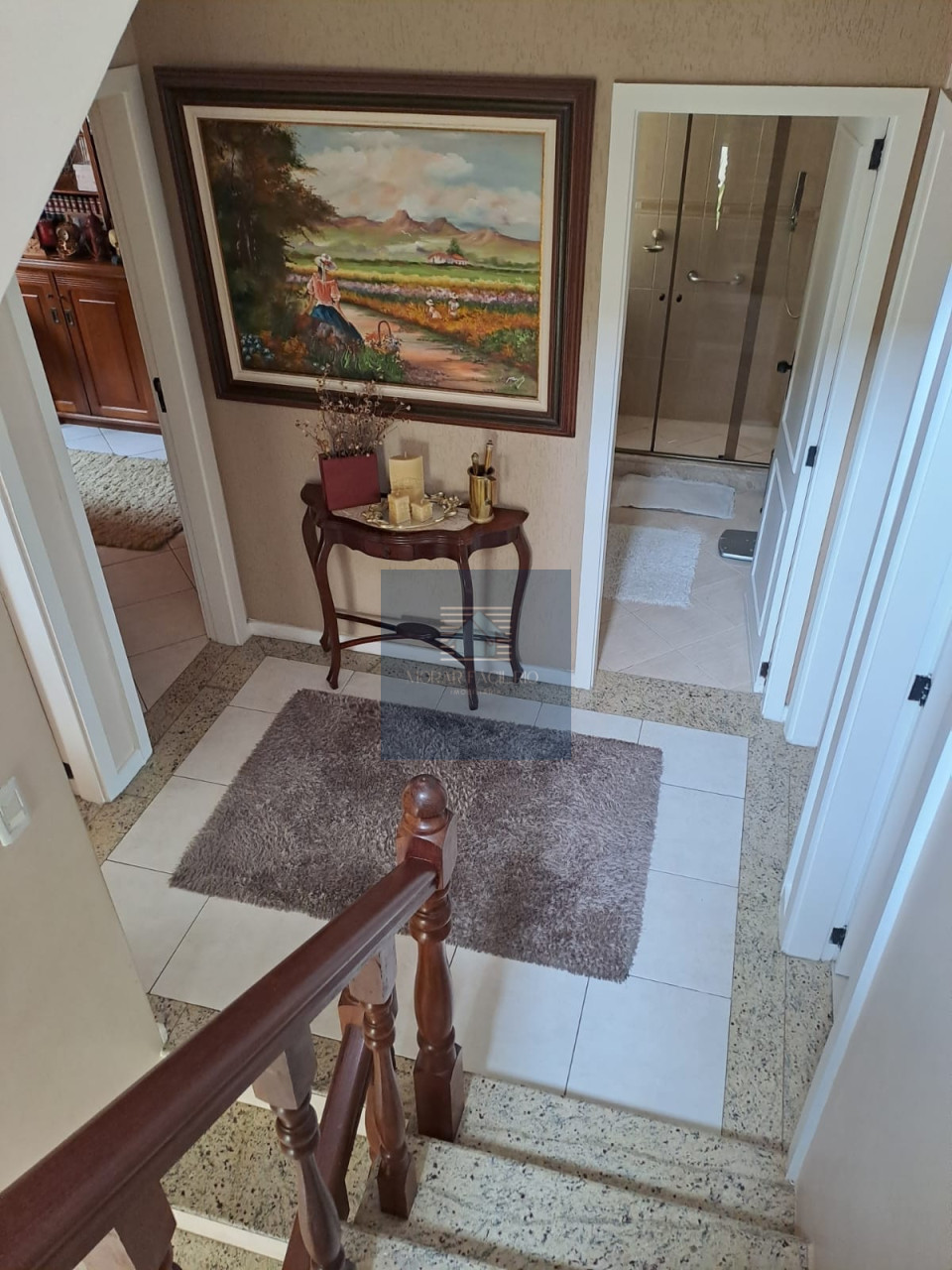 Imagens do imóveis Casa Duplex em Condomínio - 4 Quartos sendo 2 Suítes com Closet;  Piscina com Cascata, Jatão e Hidromassagem; Churrasqueira; Sauna; Jardim; Espaç