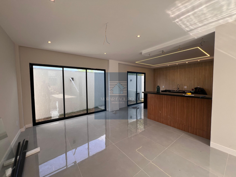 Imagens do imóveis Casa com 4 Suítes, Piscina com Iluminação e Prainha, Garagem com tomada para veículo elétrico
