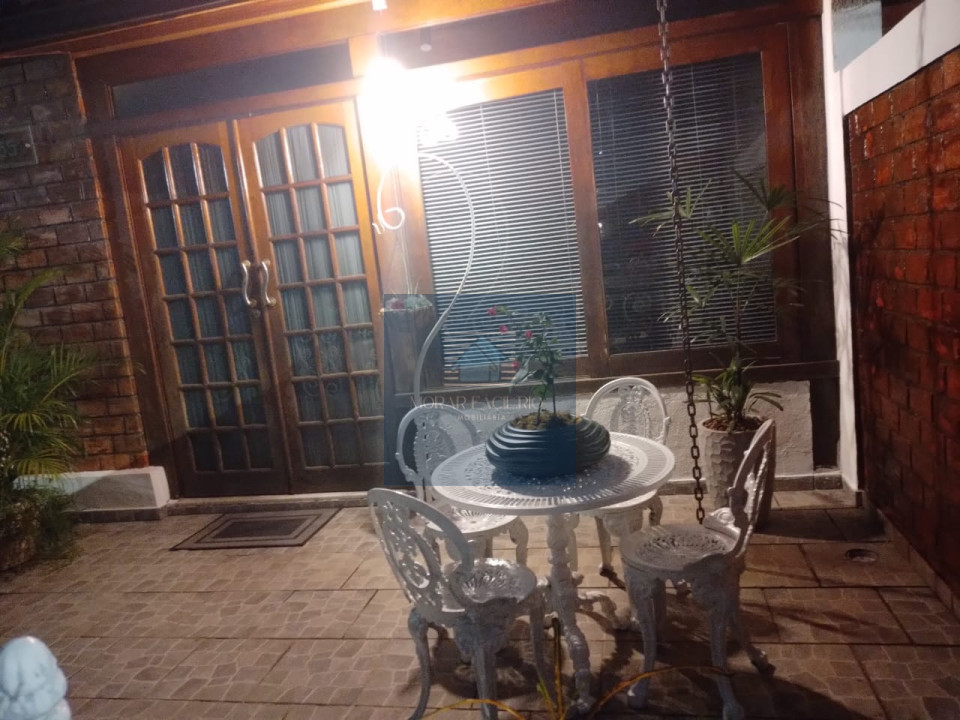 Imagens do imóveis Casa com 4 Quartos sendo 1 Suíte