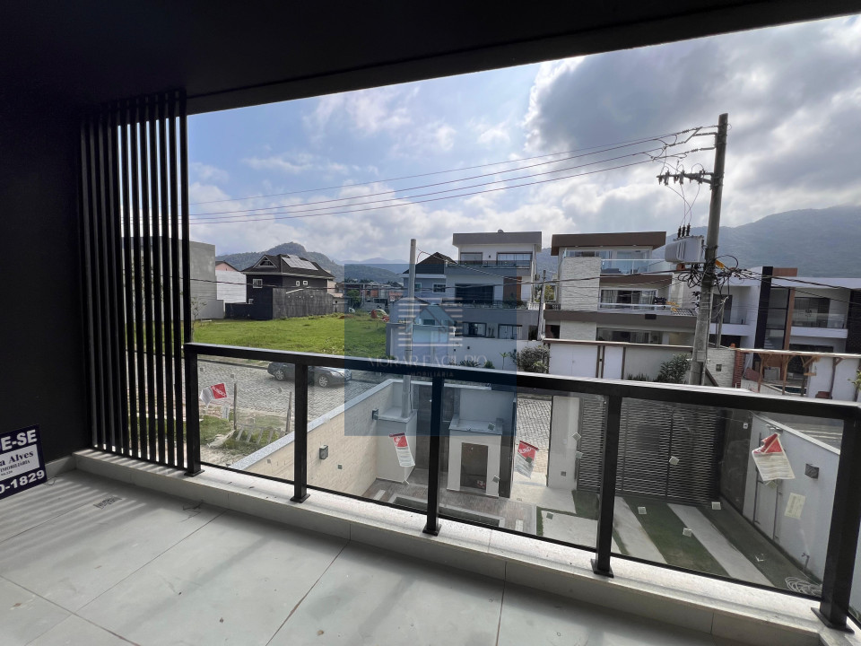 Imagens do imóveis Casa com 4 Suítes, Piscina com Iluminação e Prainha, Garagem com tomada para veículo elétrico