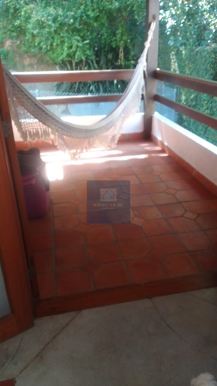 Imagens do imóveis Casa com 4 Suítes com Closets