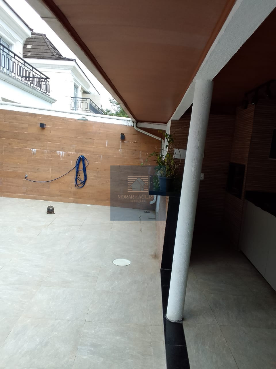 Imagens do imóveis Casa em Condomínio com 3 Quartos sendo 2 Suítes