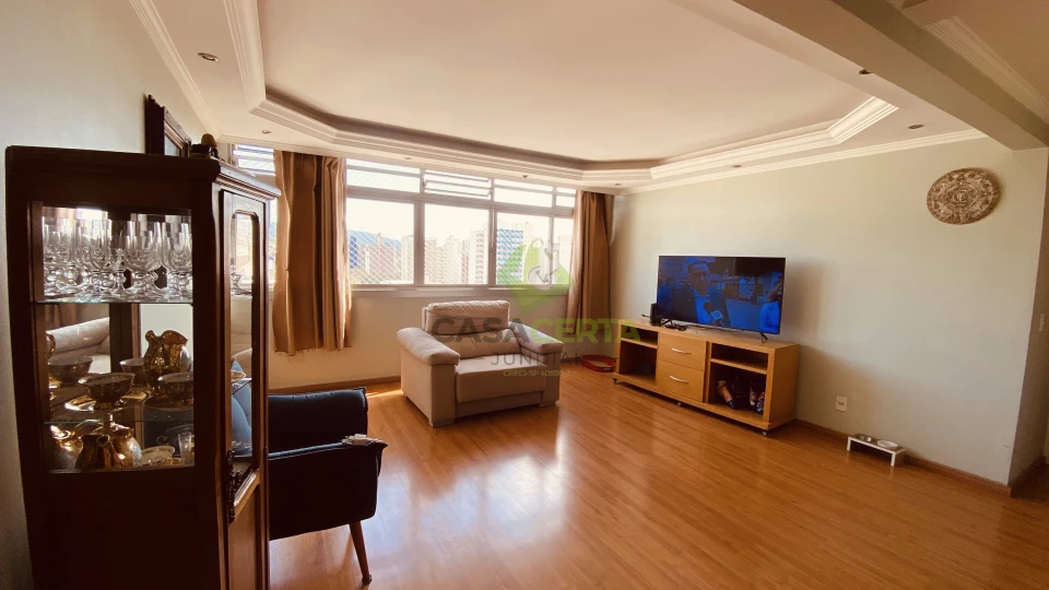 APARTAMENTO COM CARA DE CASA À VENDA NO CENTRO DE JUNDIAÍ | 160m² | 3 DORMITÓRIOS