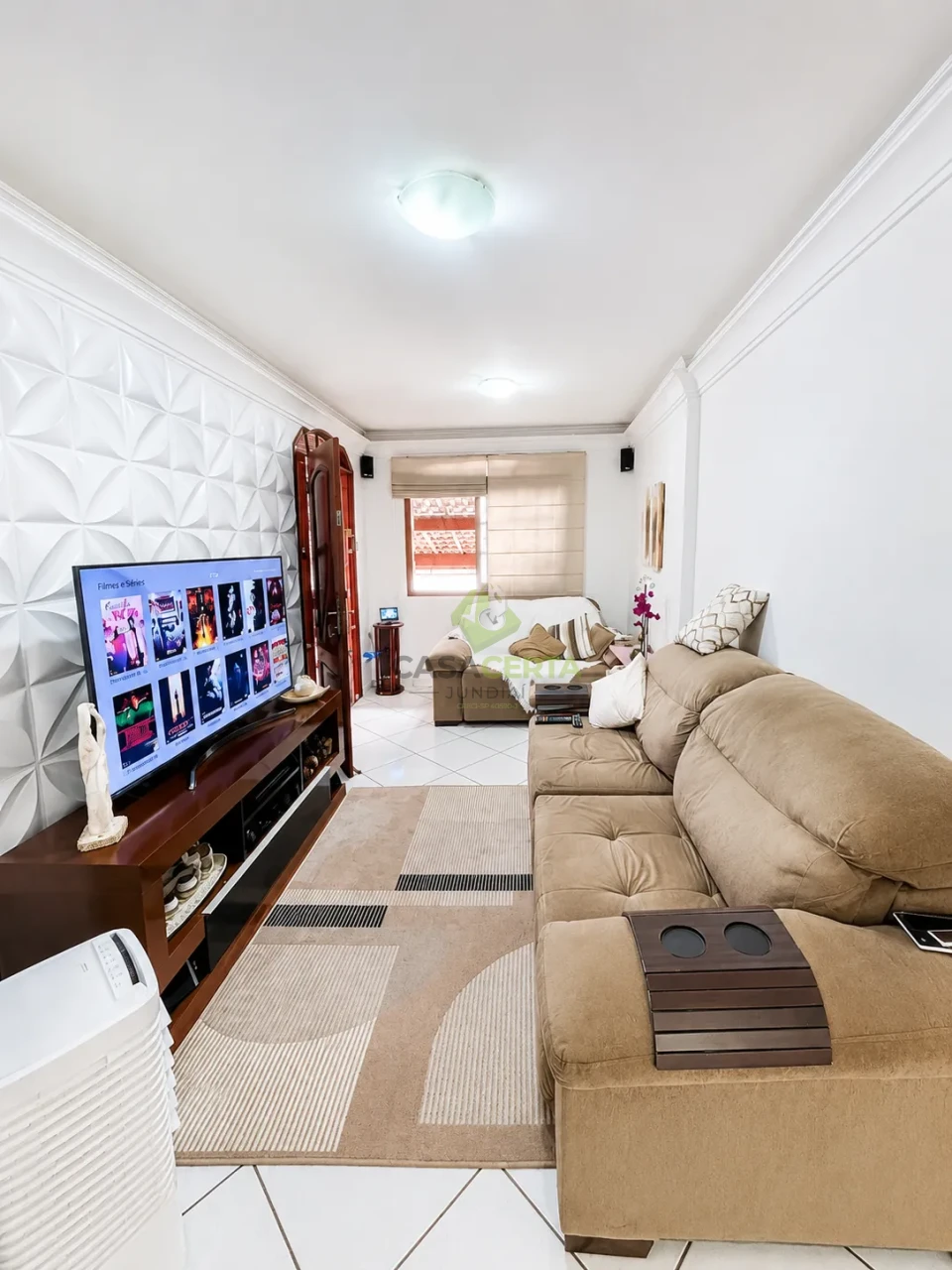 Casa à Venda no Jardim Esplanada – Jundiaí/SP | 2 Dormitórios | Quintal com Churrasqueira