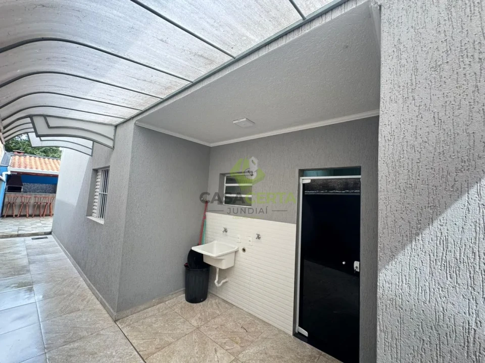 Imagens do imóveis Casa Térrea e Moderna com Piscina Aquecida e Área Gourmet – Loteamento Serra dos Cristais, Várzea Paulista/SP