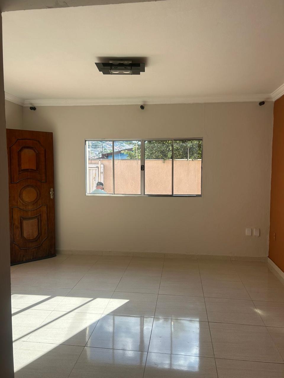 Imagens do imóveis CASA TÉRREA DE ESQUINA À VENDA EM VÁRZEA PAULISTA | 3 DORMITÓRIOS | QUINTAL AMPLO | ACEITA FINANCIAMENTO