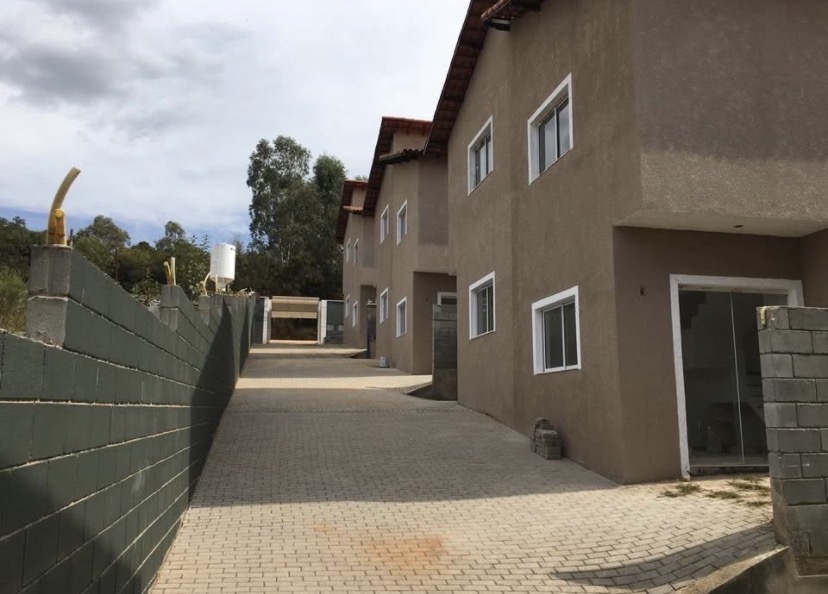 Imagens do imóveis CASA SOBRADO EM CONDOMÍNIO FECHADO EM JARINU - ACEITA FINANCIAMENTO