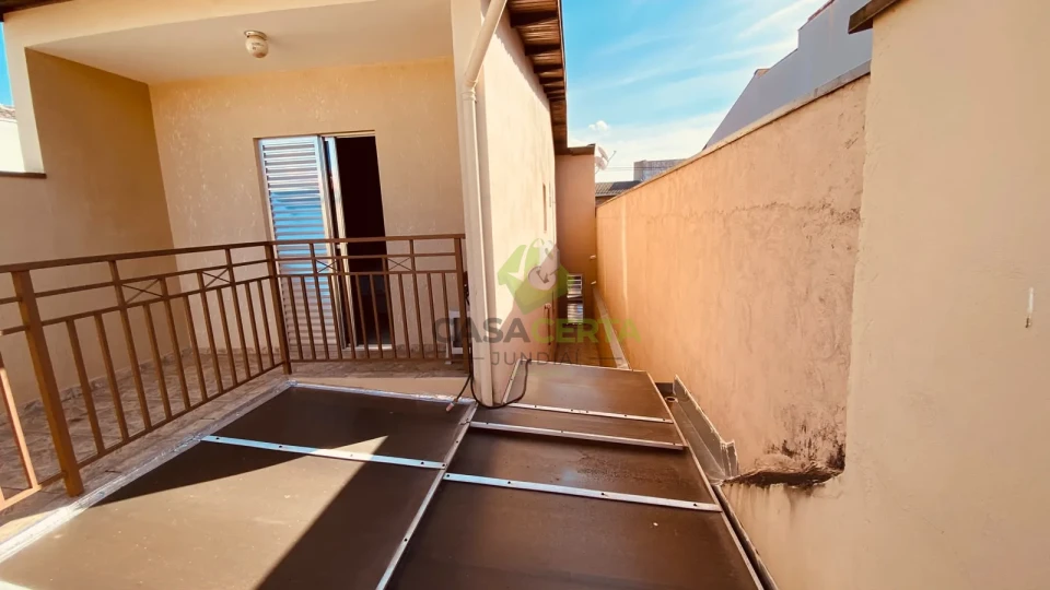 Imagens do imóveis CASA NO JARDIM ITÁLIA – VÁRZEA PAULISTA | 2 DORMITÓRIOS + VARANDA + ESPAÇO GOURMET