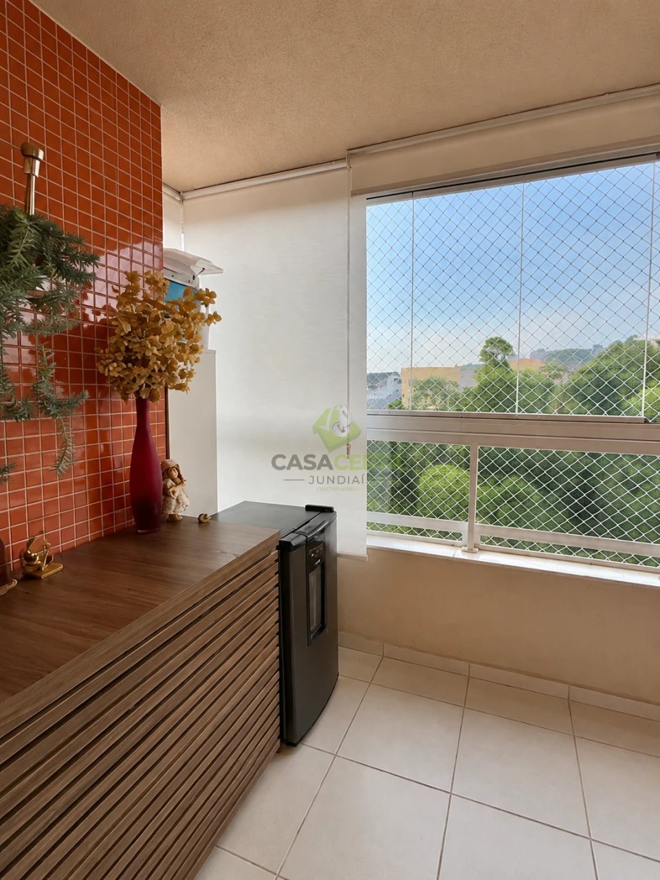 APARTAMENTO AMPLO EM JUNDIAÍ | 77m², VARANDA GOURMET E 2 VAGAS!