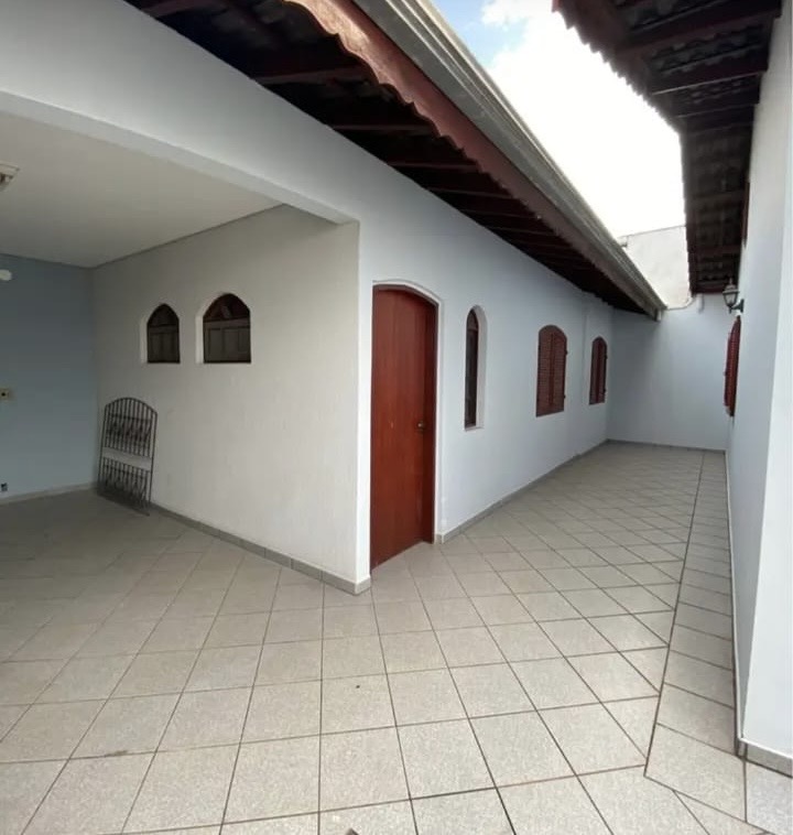 Imagens do imóveis Casa à venda com edícula e 5 quartos – Terreno grande com 313 m² - SANTA GERTRUDES EM JUNDIAI-SP