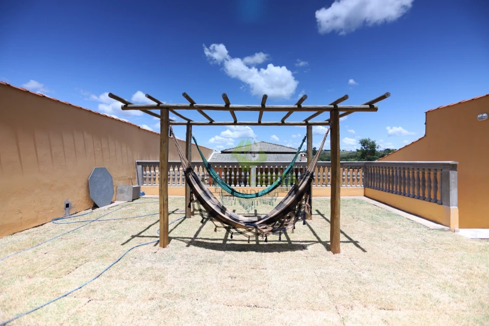 Venda de Chácara em Jarinu – Ideal para Lazer ou Moradia com 4 Quartos sendo 3 Suítes