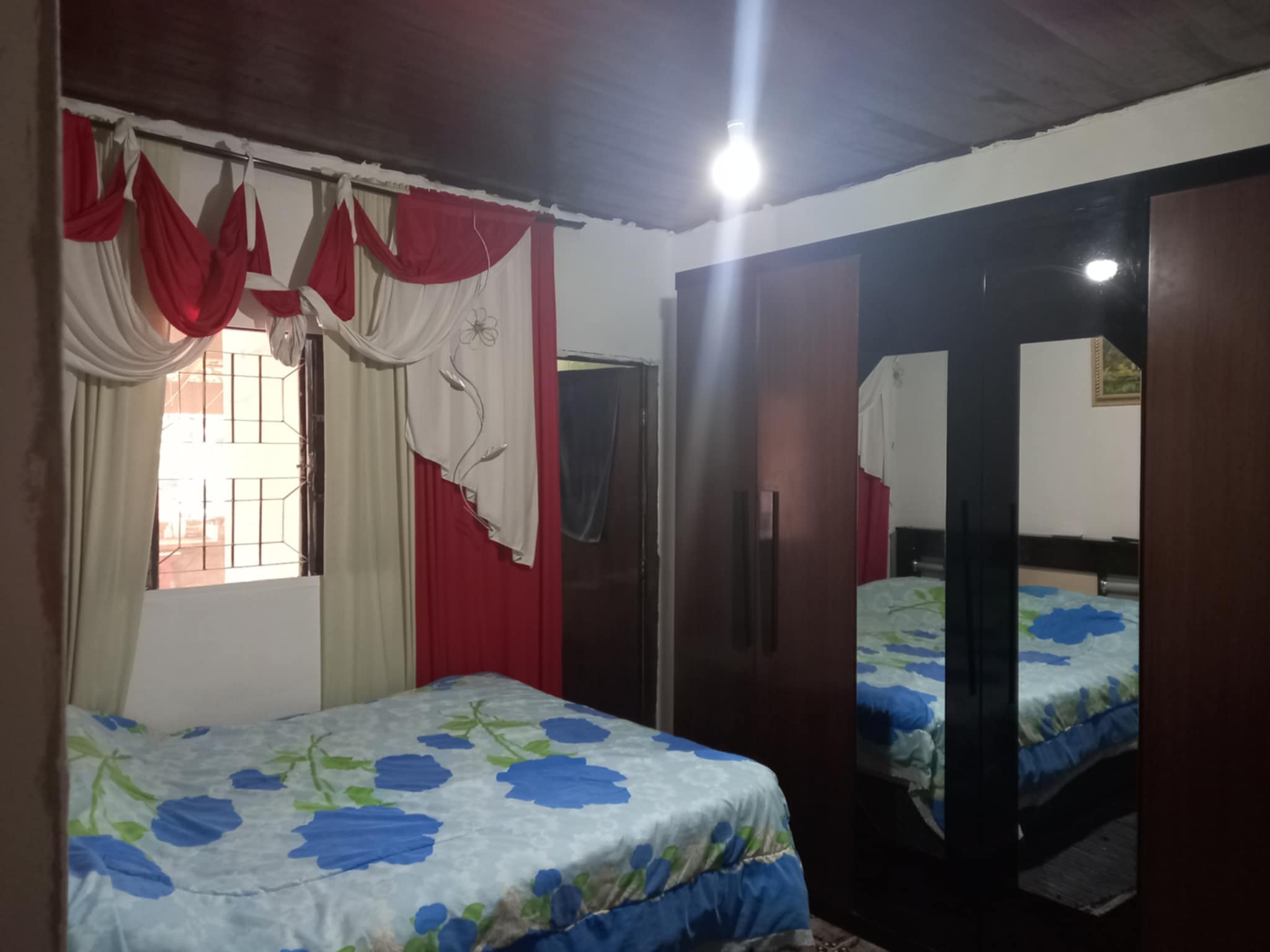 Imagens do imóveis CASA A VENDA NO PARQUE RESIDENCIAL JUNDIAI COM VIVEIROS