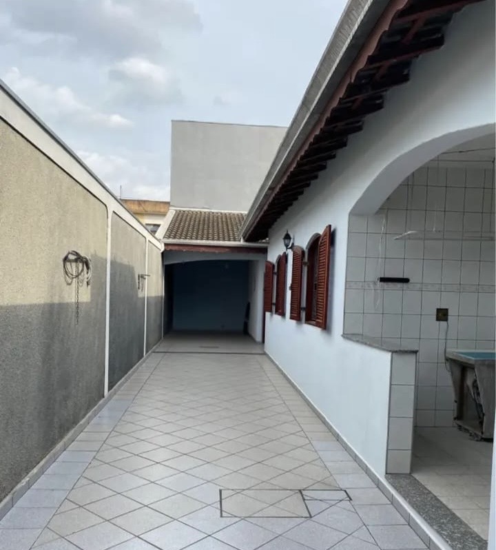 Imagens do imóveis Casa à venda com edícula e 5 quartos – Terreno grande com 313 m² - SANTA GERTRUDES EM JUNDIAI-SP