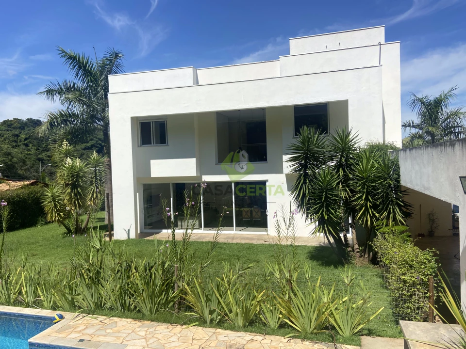 CASA EM CONDOMINIO EM JUNDIAÍ, COM 4 SUÍTES!