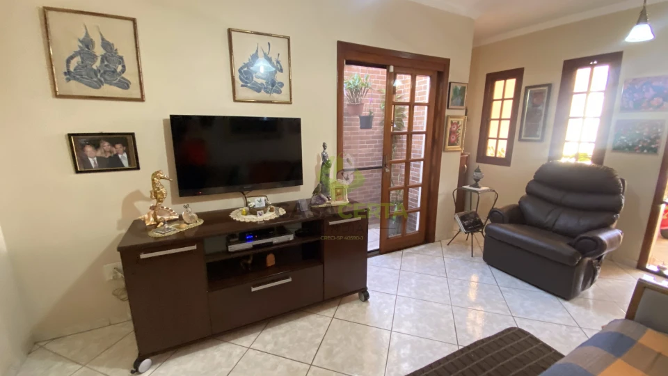 Casa à venda em Jundiaí – Jardim Danúbio - 3 Dormitórios - Próximo ao Maxi Shopping