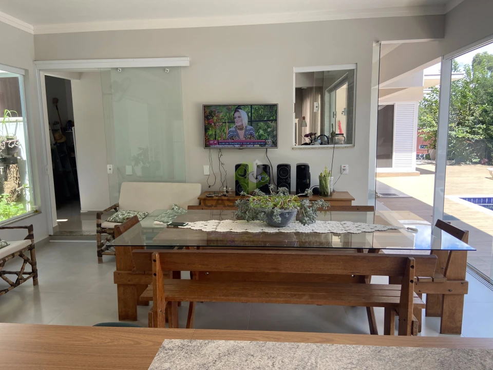 CASA TÉRREA MARAVILHOSA, EM CONDOMINIO FECHADO EM JUNDIAÍ - COM 4 DORMITÓRIOS