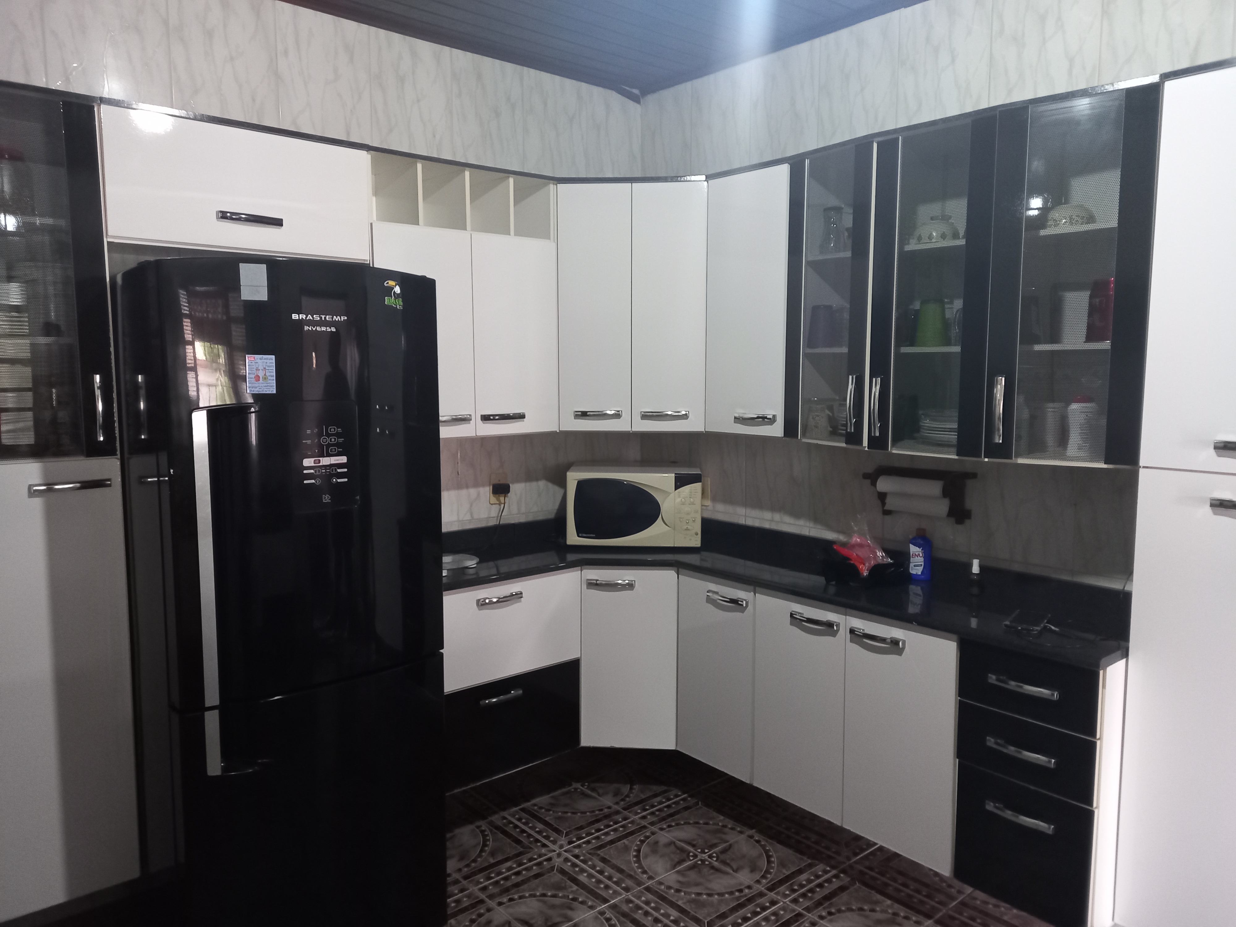 Imagens do imóveis CASA A VENDA NO PARQUE RESIDENCIAL JUNDIAI COM VIVEIROS