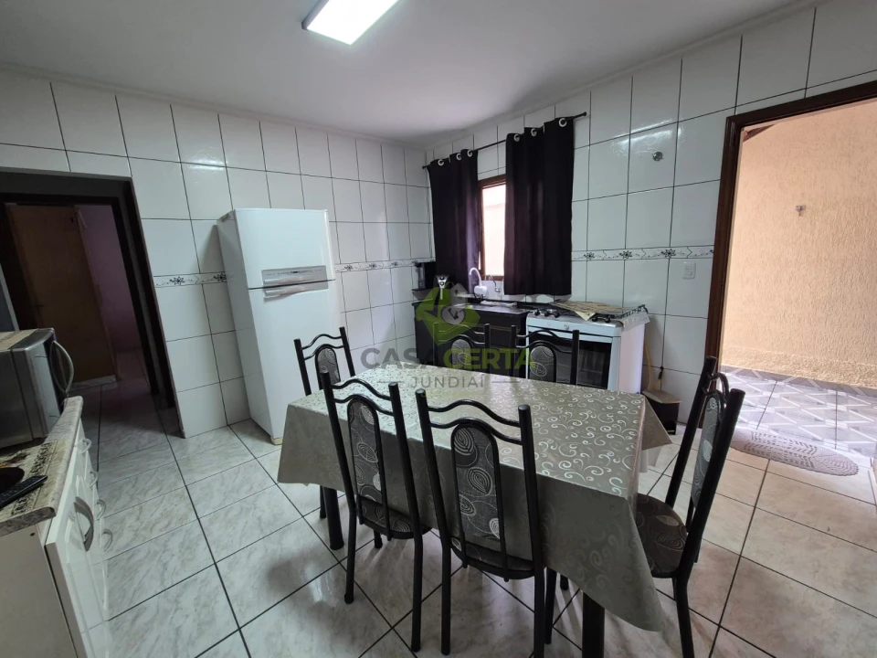 Casa Térrea de Condomínio pertinho do Shopping - Campo Limpo Paulista - SP