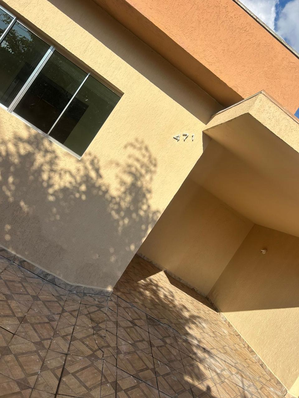 Imagens do imóveis CASA TÉRREA DE ESQUINA À VENDA EM VÁRZEA PAULISTA | 3 DORMITÓRIOS | QUINTAL AMPLO | ACEITA FINANCIAMENTO