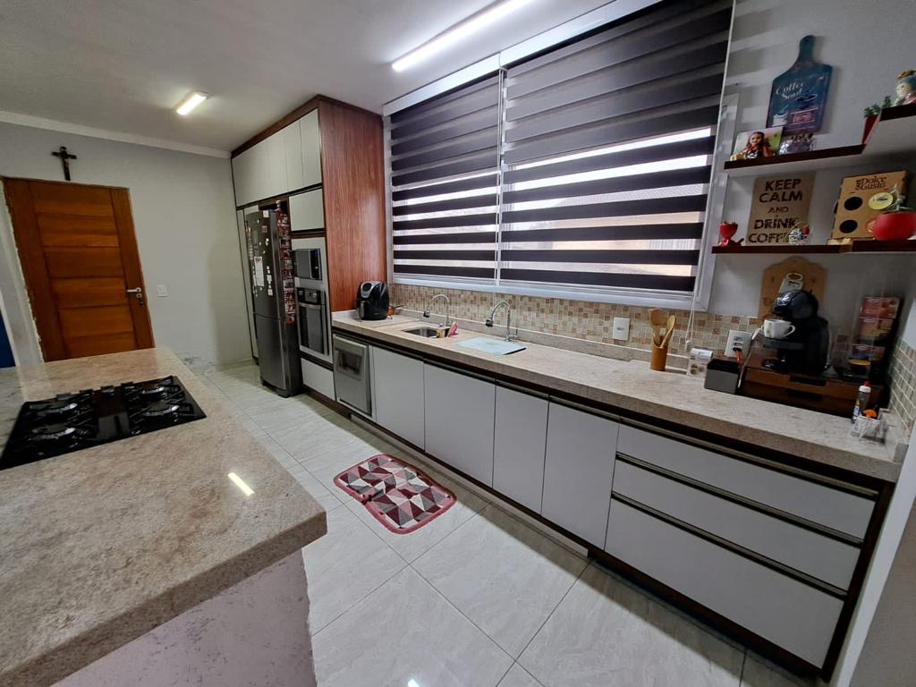 Imagens do imóveis CASA DE CONDOMÍNIO PORTAL DO SOL - EM JUNDIAÍ COM EDÍCULA