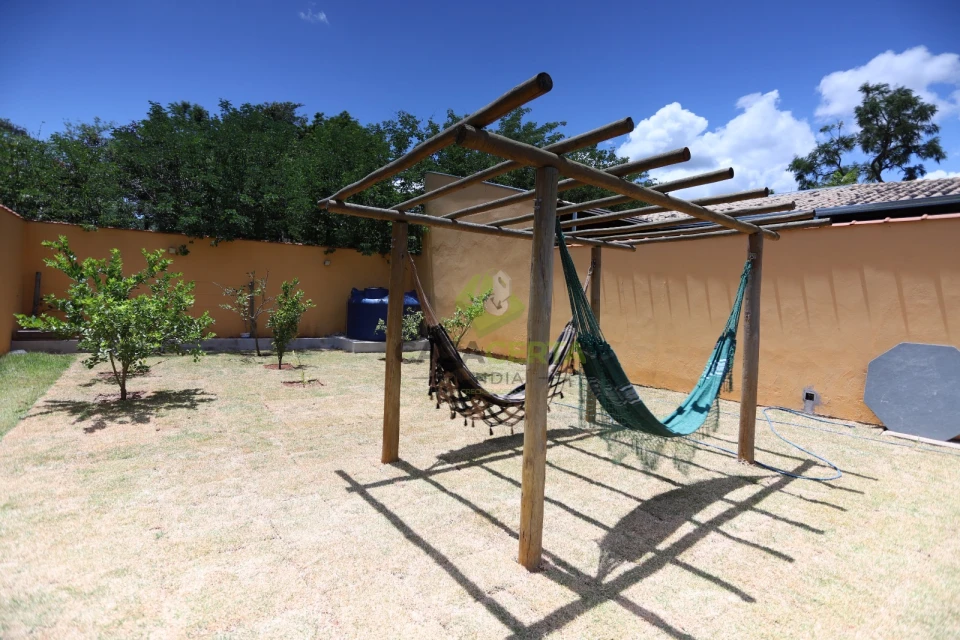 Venda de Chácara em Jarinu – Ideal para Lazer ou Moradia com 4 Quartos sendo 3 Suítes