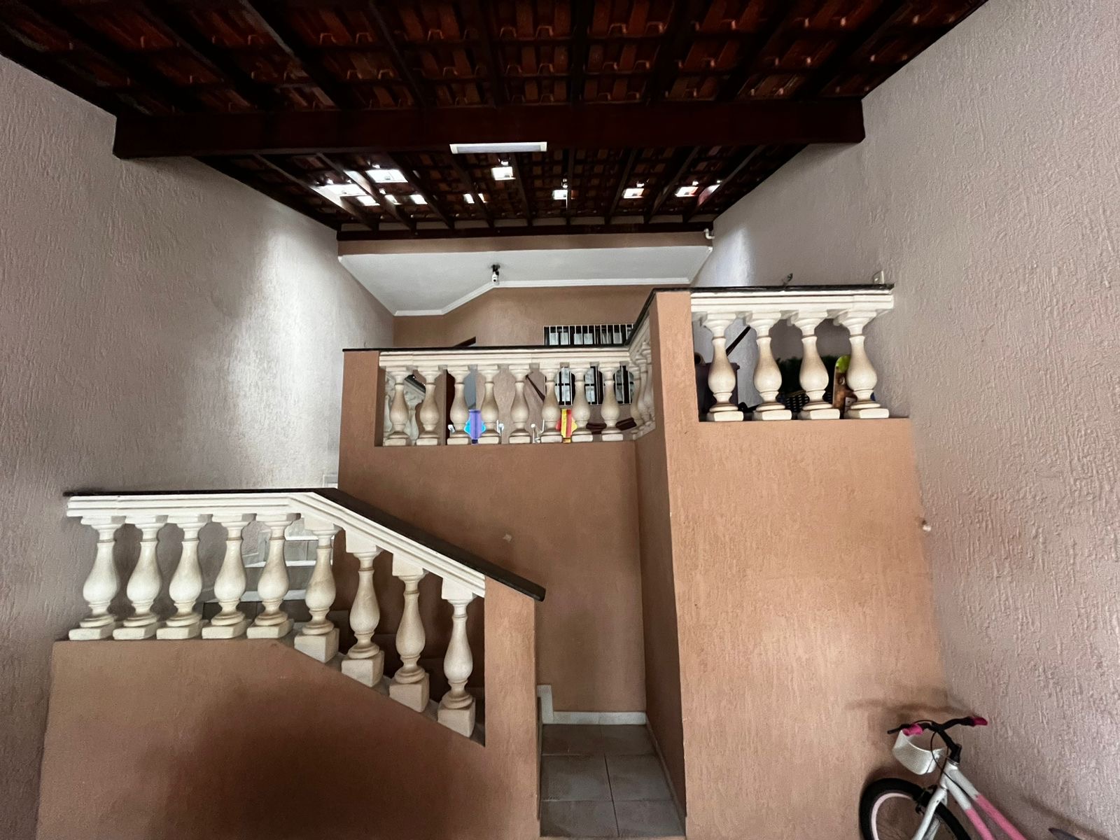 Imagens do imóveis Casa À Venda No Jardim Palmeira Em Várzea Paulista – R$ 530.000,00
