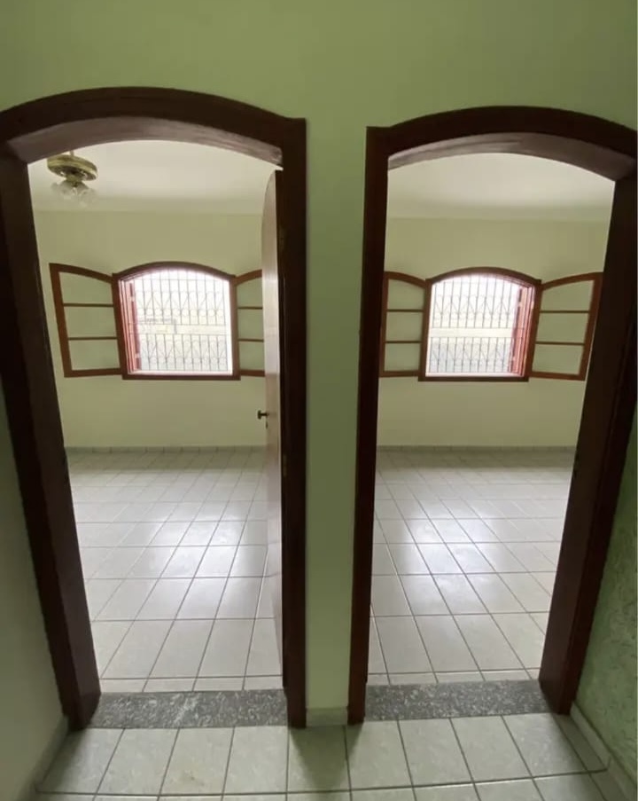 Imagens do imóveis Casa à venda com edícula e 5 quartos – Terreno grande com 313 m² - SANTA GERTRUDES EM JUNDIAI-SP