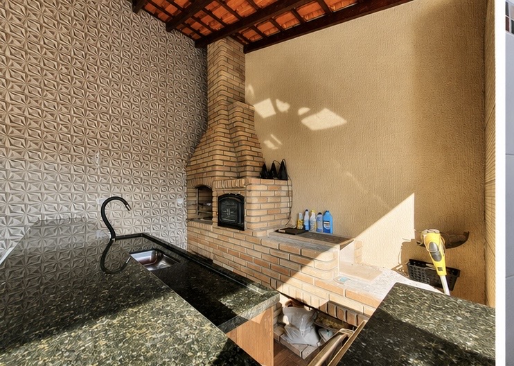Imagens do imóveis CASA NO JARDIM PAULISTA COM PISCINA - ACEITA FINANCIAMENTO!