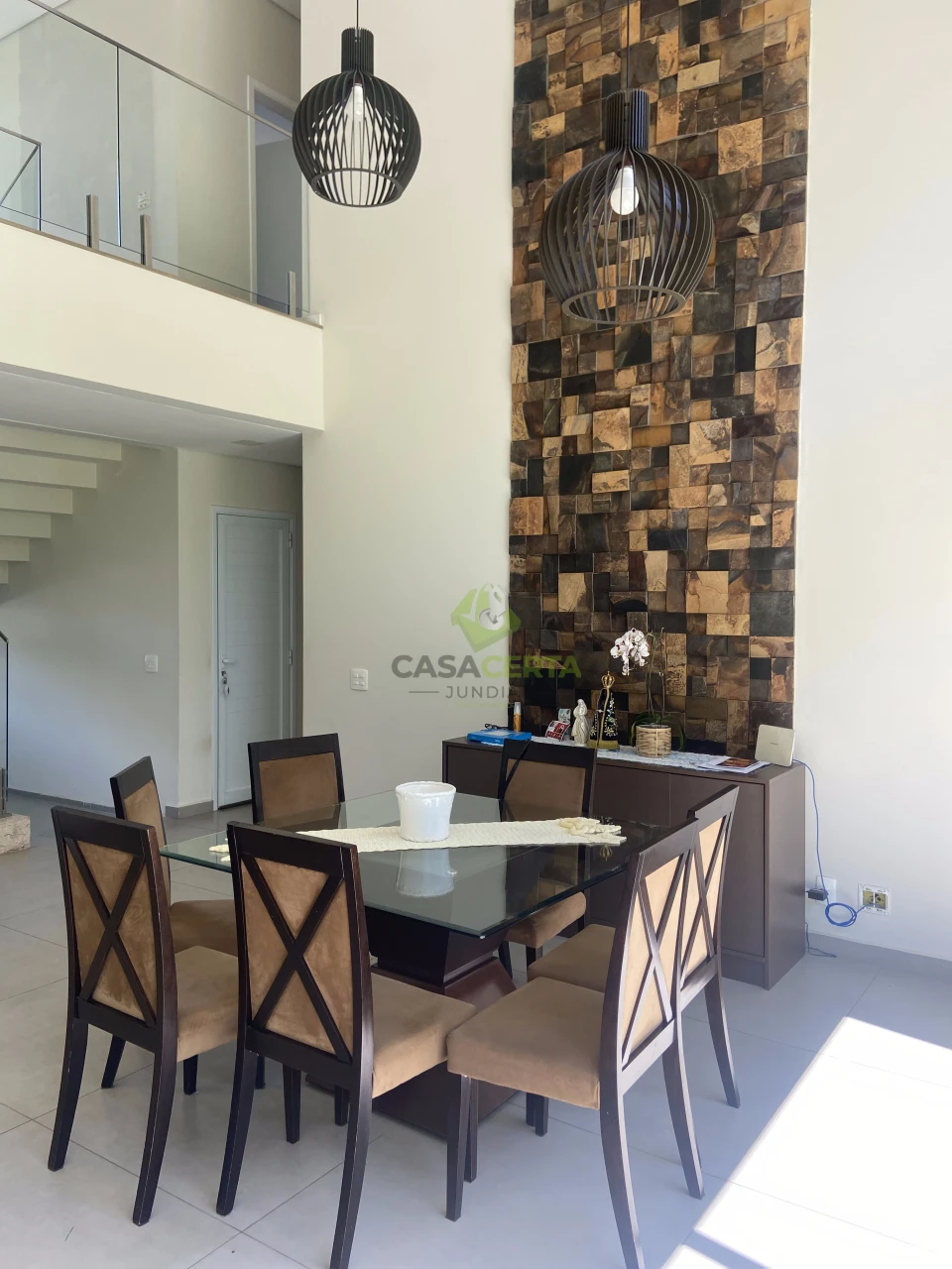CASA EM CONDOMINIO EM JUNDIAÍ, COM 4 SUÍTES!