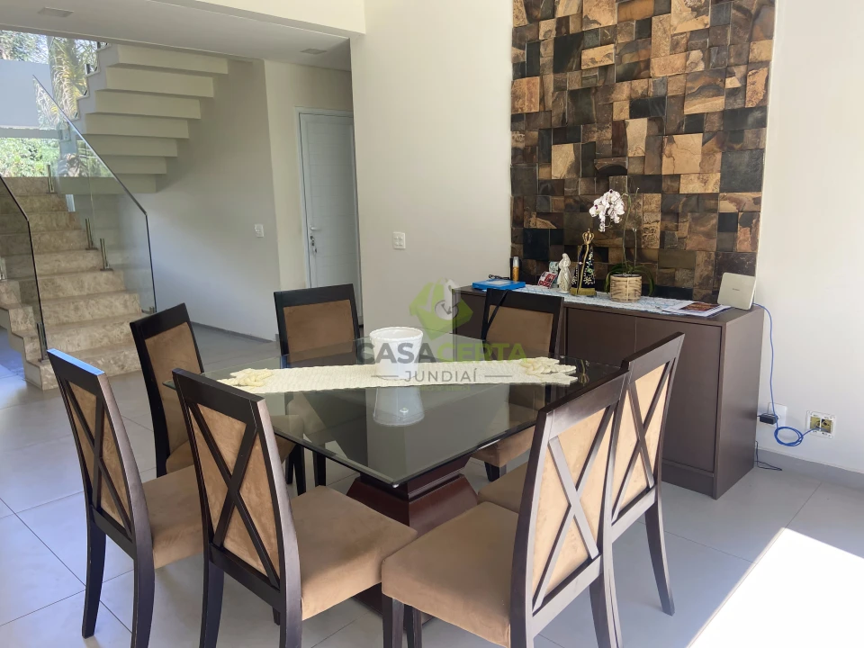 CASA EM CONDOMINIO EM JUNDIAÍ, COM 4 SUÍTES!
