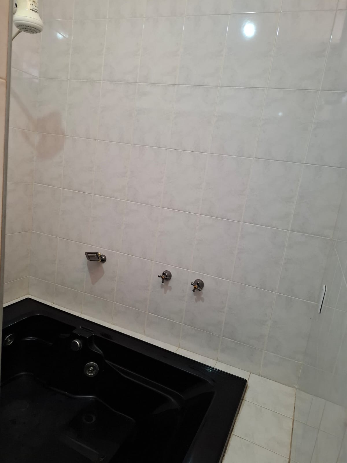 Imagens do imóveis CASA EM VÁRZEA PAULISTA-SP - ACEITA FINANCIAMENTO