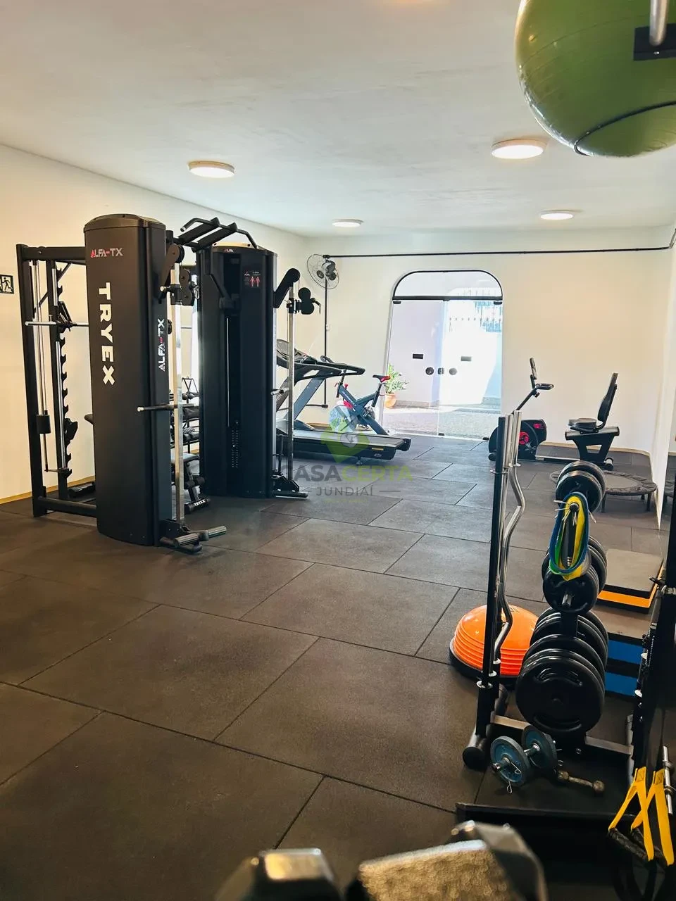 Imagens do imóveis APARTAMENTO DE ALTO PADRÃO EM JUNDIAÍ: 285 m² 100% REFORMADOS NO MAISON BELA VISTA