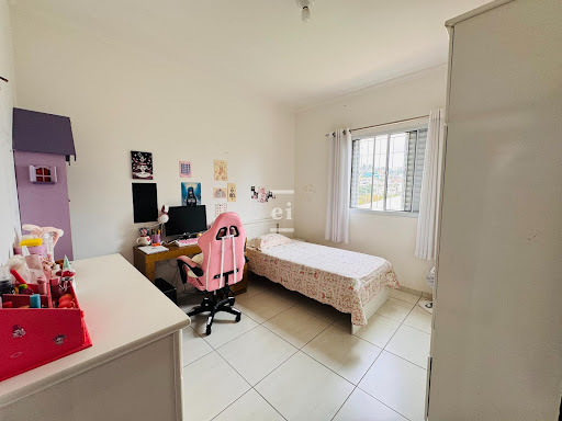 Imagens do imóveis Casa no Condomínio Chacur – Várzea Paulista/SP - 3 dormitórios