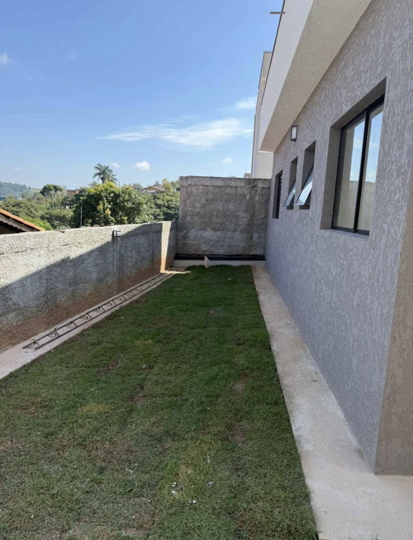 Imagens do imóveis CONDOMINIO DE CASAS EM JARINU - 4 CASAS DE 3 DORMITÓRIOS