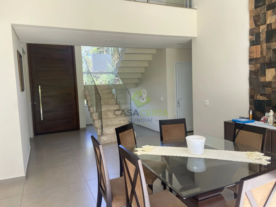 CASA EM CONDOMINIO EM JUNDIAÍ, COM 4 SUÍTES!