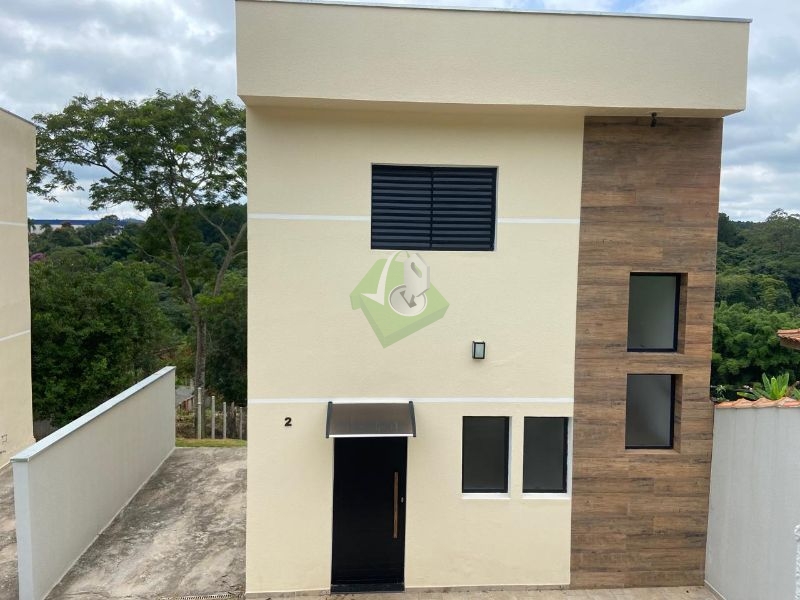 Imagens do imóveis CASA SOBRADO EM JARINU DE 2 DORMITÓRIOS