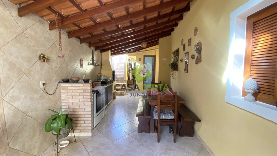 Casa à venda em Jundiaí – Jardim Danúbio - 3 Dormitórios - Próximo ao Maxi Shopping