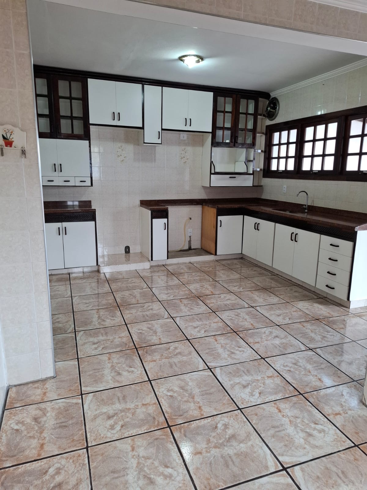 Imagens do imóveis CASA EM VÁRZEA PAULISTA-SP - ACEITA FINANCIAMENTO