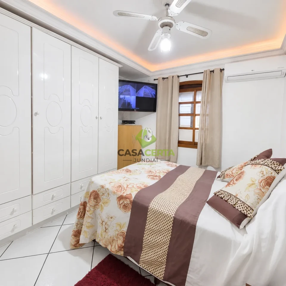 Casa à Venda no Jardim Esplanada – Jundiaí/SP | 2 Dormitórios | Quintal com Churrasqueira