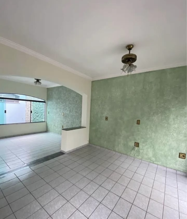 Imagens do imóveis Casa à venda com edícula e 5 quartos – Terreno grande com 313 m² - SANTA GERTRUDES EM JUNDIAI-SP
