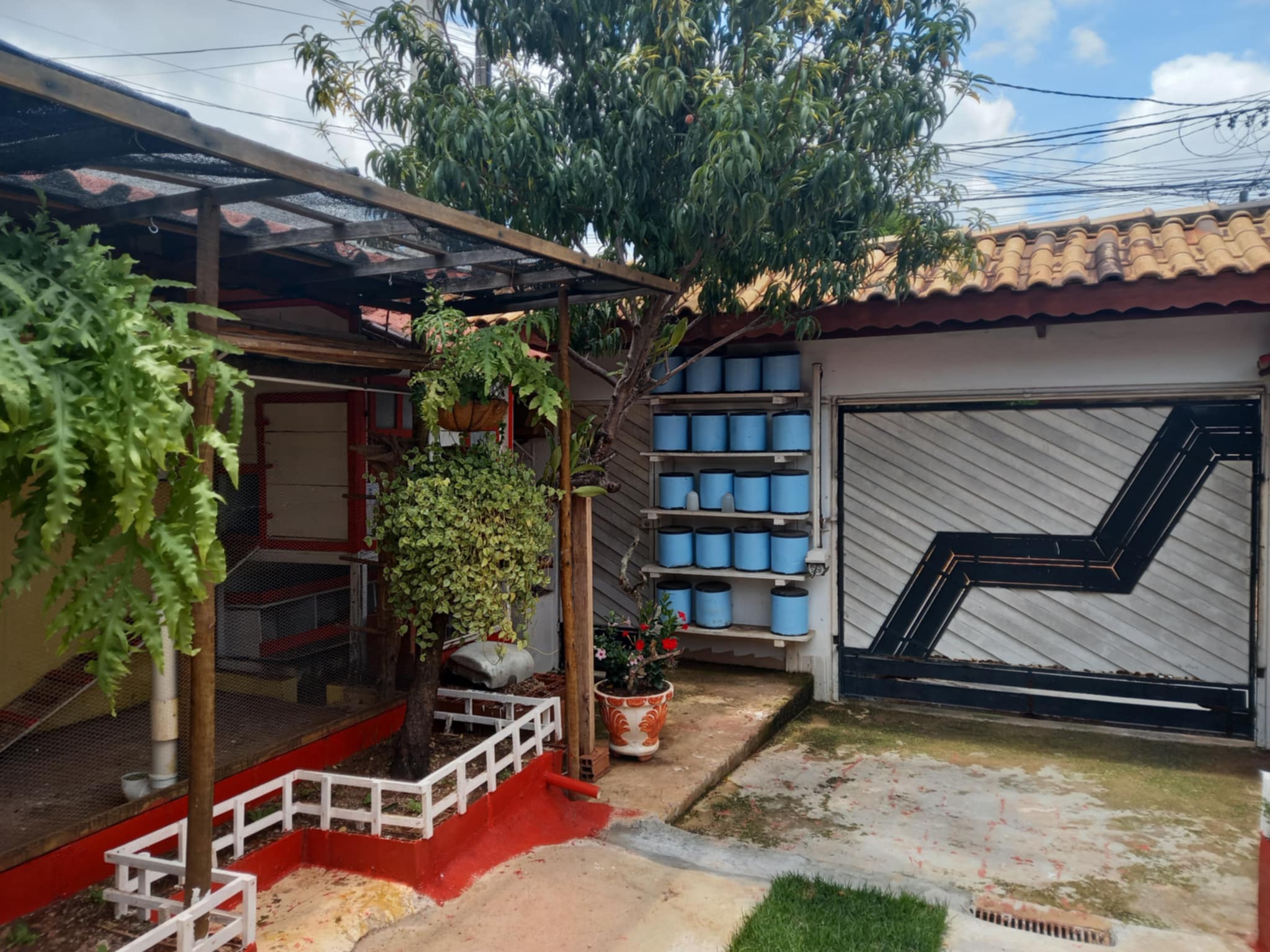 Imagens do imóveis CASA A VENDA NO PARQUE RESIDENCIAL JUNDIAI COM VIVEIROS