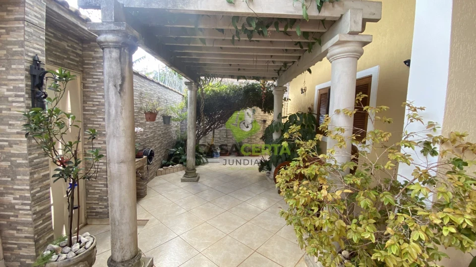 Casa à venda em Jundiaí – Jardim Danúbio - 3 Dormitórios - Próximo ao Maxi Shopping